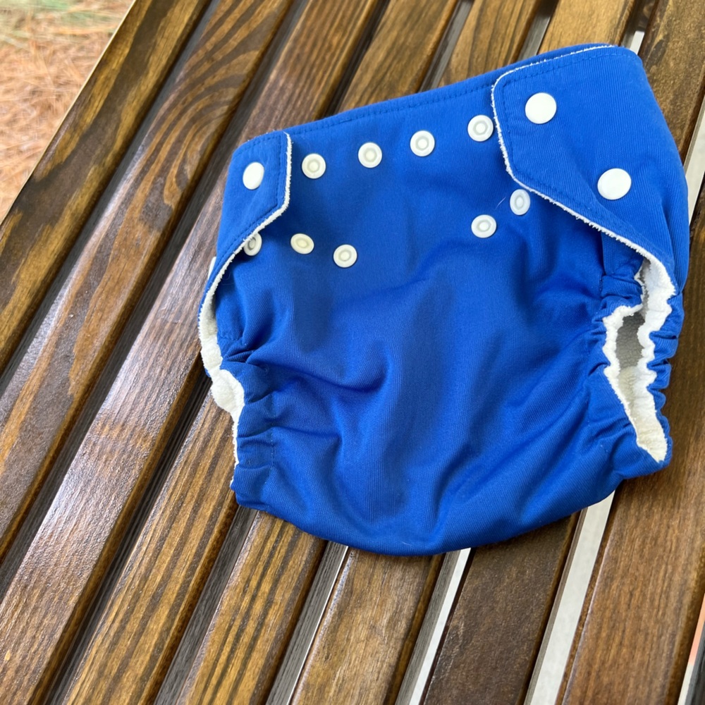 Fuzzi Bunz adjustable cloth diaper or swim diaper